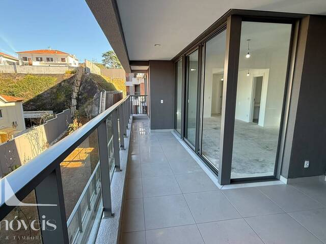 Apartamento para Venda em Santana de Parnaíba - 2