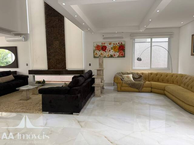 Casa para Venda em Santana de Parnaíba - 5