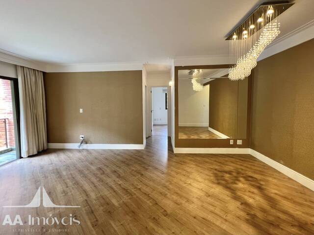 Apartamento para Venda em Santana de Parnaíba - 2