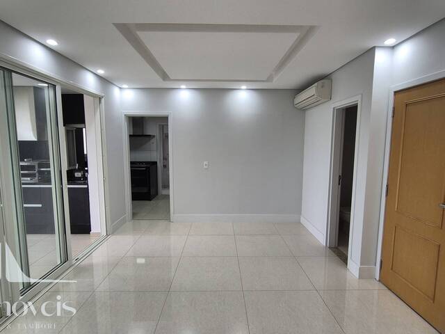 Apartamento para Venda em Santana de Parnaíba - 4