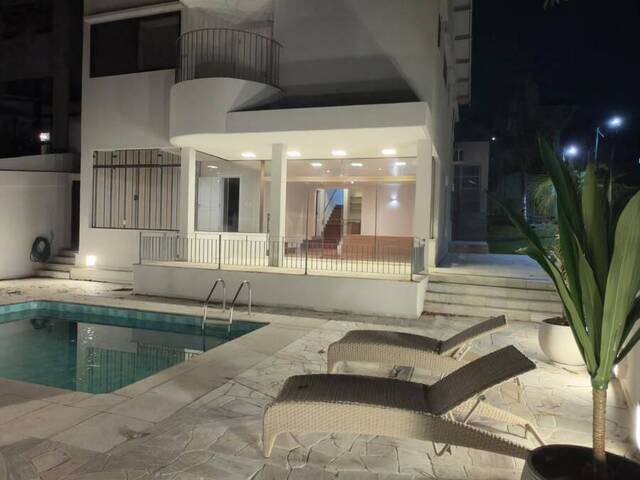 Casa para Locação em Santana de Parnaíba - 5