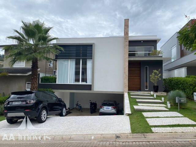 #1613 - Casa para Locação em Santana de Parnaíba - SP