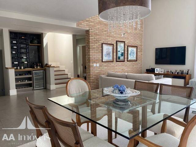 Casa para Locação em Santana de Parnaíba - 4