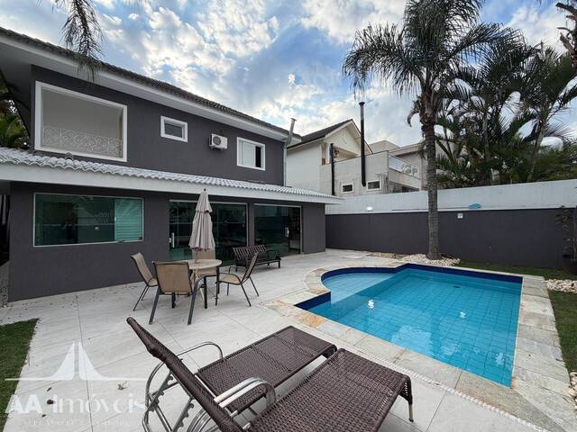 #1614 - Casa para Venda em Santana de Parnaíba - SP - 2